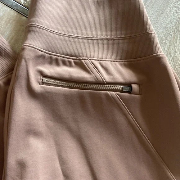 Athleta Venice Joggers - Picture 4 of 5